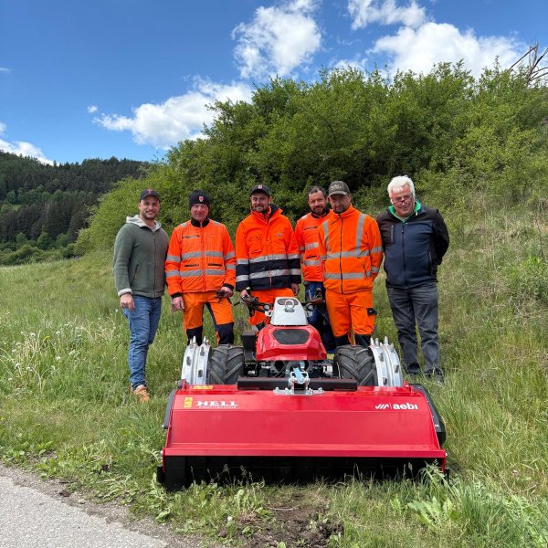 AUTONOME PROVINZ BOZEN - ZONE 6 - STRASSENDIENST PUSTERTAL
